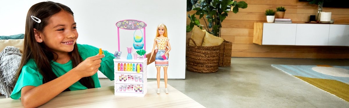 Barbie Smoothiebar Speelset - Barbiepop met accessoires - Afbeelding 9